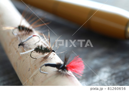 渓流・川釣りに使う毛ばり 81260656