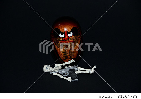 戦争を睨む達磨大師 戦争を睨む達磨大師 81264788