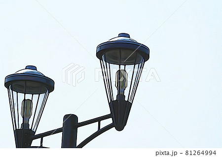 パステル調 青空と街灯 イラストイメージのイラスト素材