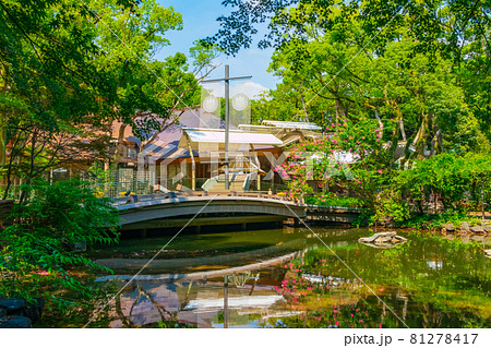 熱田神宮参拝者の憩いの場、くさなぎ広場〈愛知県名古屋市〉 81278417