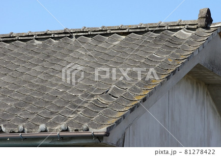 セメント瓦の劣化 セメント瓦の劣化 81278422