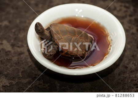 image of black tea cup image of black tea cup 81288653