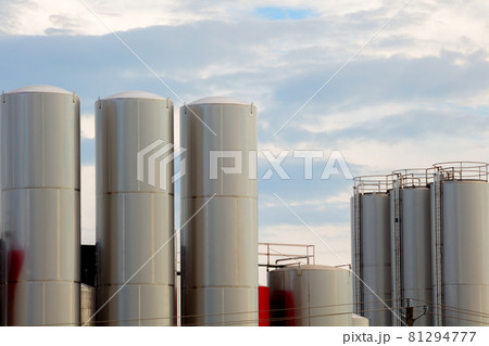 milk processing factory storage tank industrial food grade stainless steel container milk processing factory storage tank industrial food grade stainless steel container 81294777
