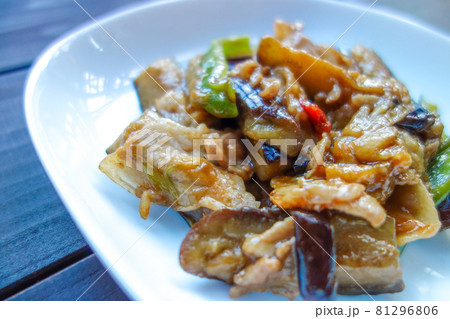 夏野菜と豚肉の炒め物【ピーマン・ナス】 夏野菜と豚肉の炒め物【ピーマン・ナス】 81296806