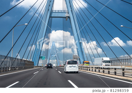 《愛知県》交通イメージ・伊勢湾岸自動車道・名港トリトンを走行 《愛知県》交通イメージ・伊勢湾岸自動車道・名港トリトンを走行 81298359