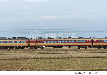 北陸本線　美川ー加賀笠間　JR西日本　485系　A02編成　④　サハ481-501（京都）　山側 81305893