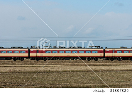 北陸本線　美川ー加賀笠間　JR西日本　485系　A04編成　⑥　モハ484-73（京都）　山側 81307326