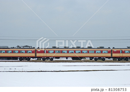 北陸本線 美川ー加賀笠間 JR西日本 485系 A08編成 ④ サハ481-701(京都) 山側 北陸本線 美川ー加賀笠間 JR西日本 485系 A08編成 ④ サハ481-701(京都) 山側 81308753