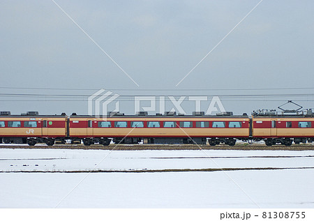 北陸本線　美川ー加賀笠間　JR西日本　485系　A08編成　②　モハ485-1003（京都）　山側 81308755
