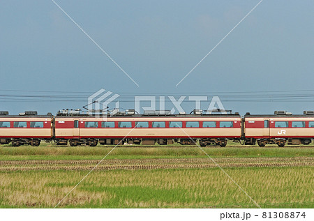 北陸本線 美川ー加賀笠間 JR西日本 485系 A09編成 ⑧ モハ484-244(京都) 山側 北陸本線 美川ー加賀笠間 JR西日本 485系 A09編成 ⑧ モハ484-244(京都) 山側 81308874