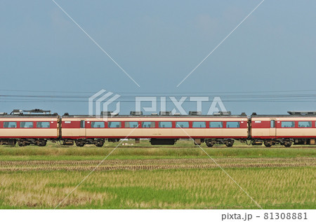 北陸本線 美川ー加賀笠間 JR西日本 485系 A09編成 ④ サハ481-702(京都) 山側 北陸本線 美川ー加賀笠間 JR西日本 485系 A09編成 ④ サハ481-702(京都) 山側 81308881