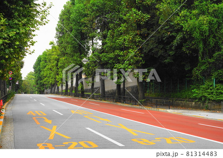 8月　港区550鮫河橋坂と迎賓館･東京都道414号四谷角筈線 81314483