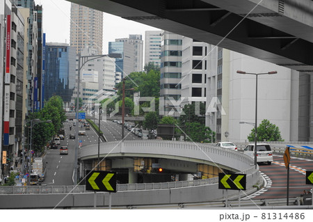 8月　港区547青山通り･国道246号線 81314486