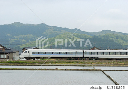 北陸本線　石動－福岡　JR西日本　683系　T21編成　①　クロ683-1（金沢）　山側 81318896