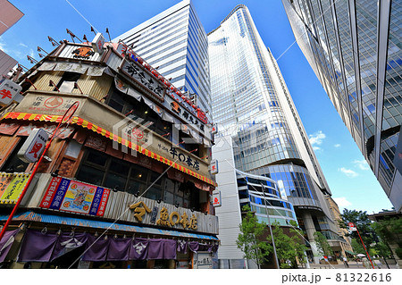 東京 千代田区 有楽町の都市風景 日比谷シャンテ 東京 千代田区 有楽町の都市風景 日比谷シャンテ 81322616