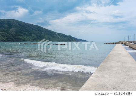 島根半島四十二浦 18 古浦の海と街 島根半島四十二浦 18 古浦の海と街 81324897