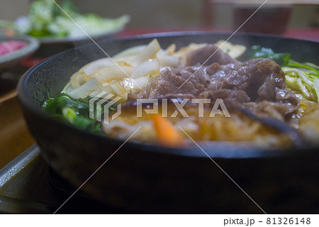 高級和牛のすき焼き 高級和牛のすき焼き 81326148