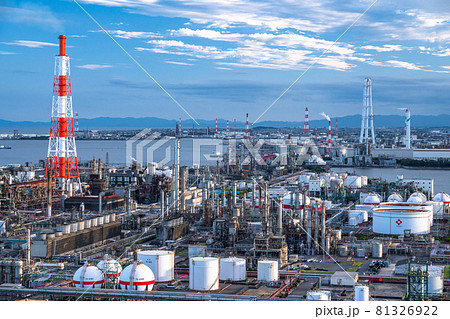 《三重県》四日市・工業地帯 81326922