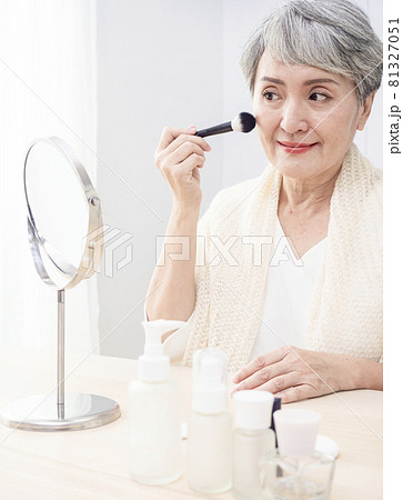 女性達 女性 レディース 81327051