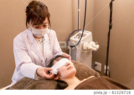 手術の術後(美容外科・眼科) 手術の術後(美容外科・眼科) 81328718