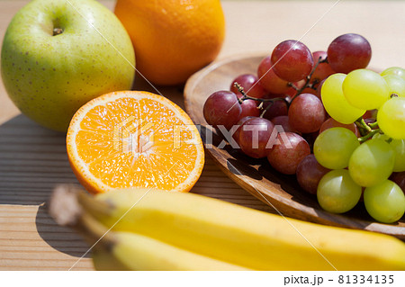 フルーツ 集合 屋外 フルーツ 集合 屋外 81334135