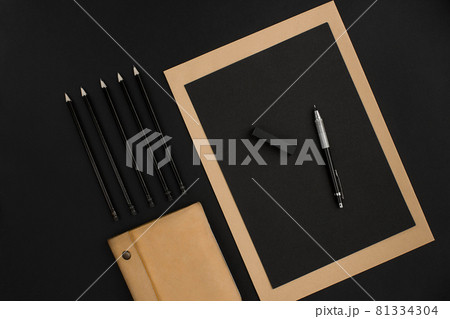 Mix of office supplies on a modern desk Mix of office supplies on a modern desk 81334304