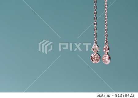 リング 金の イヤリング 81339422