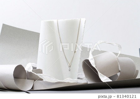 リング イヤリング ハート 81340121