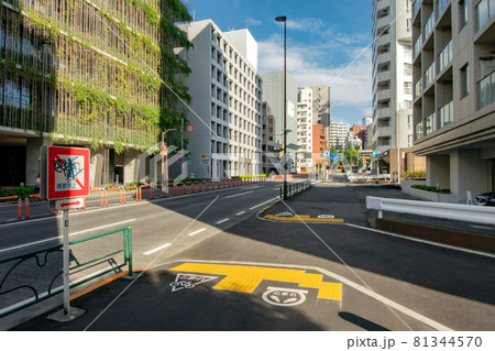 明治通りの拡幅工事現場 明治通りの拡幅工事現場 81344570