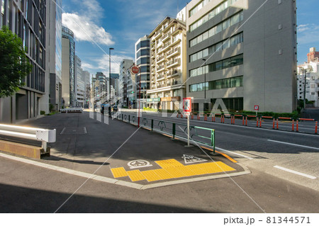 明治通りの拡幅工事現場 明治通りの拡幅工事現場 81344571