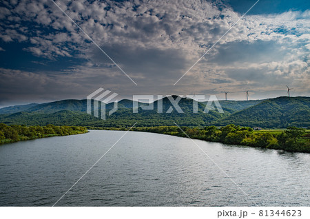 8月北海道ニセコ夏雲のある風景 8月北海道ニセコ夏雲のある風景 81344623