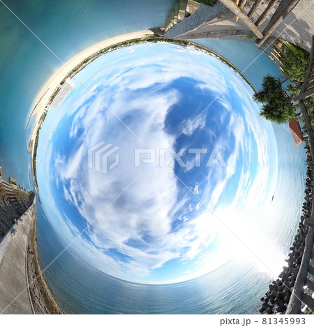 360度撮影で撮った空と雲の写真素材 [81345993] - PIXTA