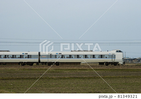 北陸本線 美川ー加賀笠間 JR西日本 683系 T31編成 ① クハ682-501(金沢) 山側 北陸本線 美川ー加賀笠間 JR西日本 683系 T31編成 ① クハ682-501(金沢) 山側 81349321