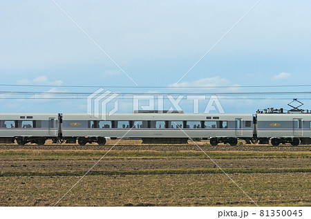北陸本線 美川ー加賀笠間 JR西日本 683系 S02編成 ④ サハ683-2502(金沢) 山側 北陸本線 美川ー加賀笠間 JR西日本 683系 S02編成 ④ サハ683-2502(金沢) 山側 81350045