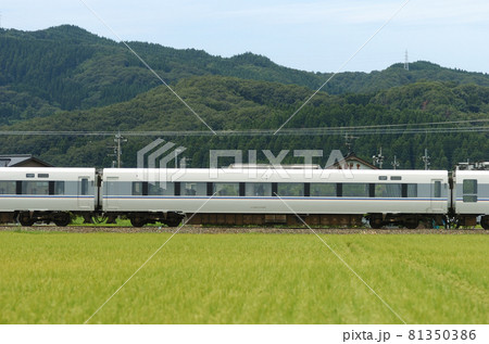 北陸本線 石動-福岡 JR西日本 683系 S08編成 ② モハ683-3408(金沢) 山側 北陸本線 石動-福岡 JR西日本 683系 S08編成 ② モハ683-3408(金沢) 山側 81350386