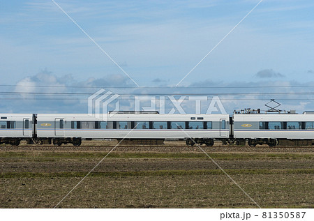 北陸本線　美川ー加賀笠間　JR西日本　683系　S21編成　②　サハ683-2401（金沢）　山側 81350587