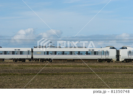 北陸本線　美川ー加賀笠間　JR西日本　683系　S28編成　①　クハ682-2708（金沢）　山側 81350748