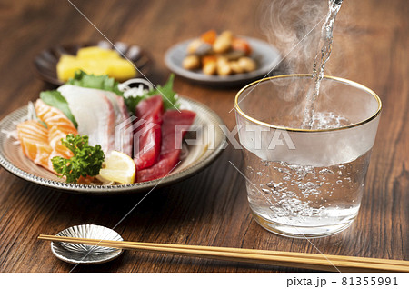 刺身 焼酎 宅飲み 家飲み 刺身 焼酎 宅飲み 家飲み 81355991