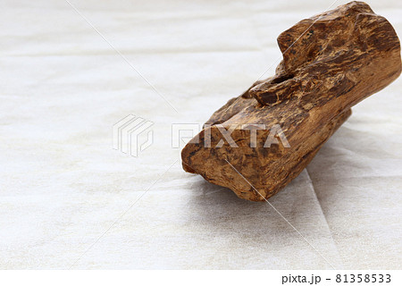 沈香香木伽羅 コピースペース2 81358533