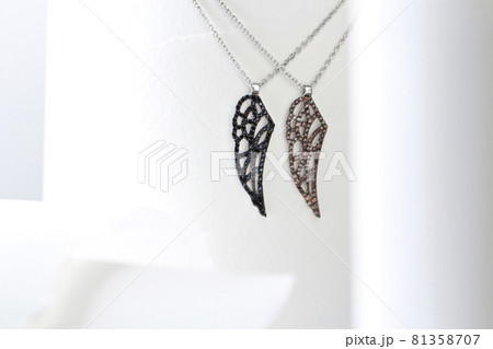 リング イヤリング ハート 81358707