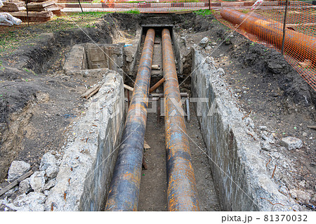 Repair work to replace the old water supply with a new one Repair work to replace the old water supply with a new one 81370032