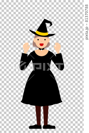ハロウィンの仮装、魔女姿の女の子が両手を構えて驚かせるポーズ 81370788