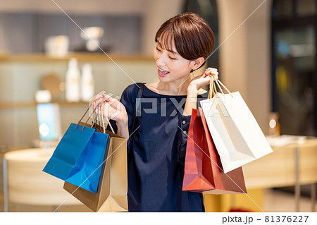 撮影協力：g GIFT AND LIFESTYLE 81376227