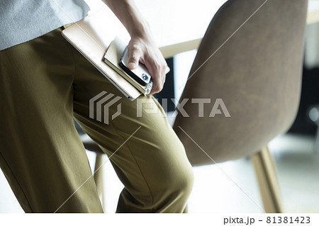 男性　ライフスタイル　 81381423