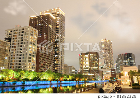 夜景　大阪国際会議場前港　水上バス乗り場 81382329