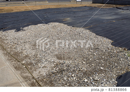 住宅地の更地 81388866