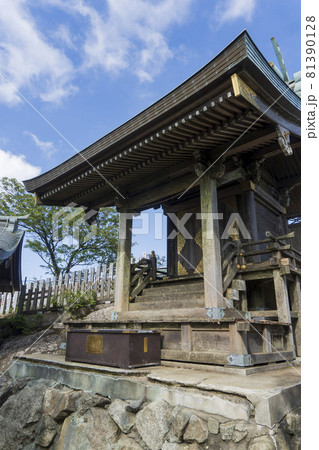 女体山頂の「筑波山神社本殿」【筑波山】/茨城県つくば市 女体山頂の「筑波山神社本殿」【筑波山】/茨城県つくば市 81390128