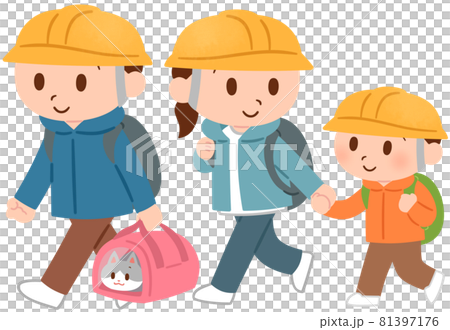 Family evacuating with a cat 81397176