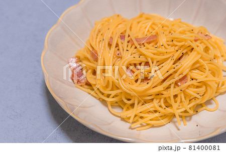 スパゲティ・カルボナーラ スパゲティ・カルボナーラ 81400081
