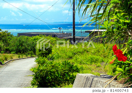 沖縄　宮古諸島　大神島の風景　 81400743